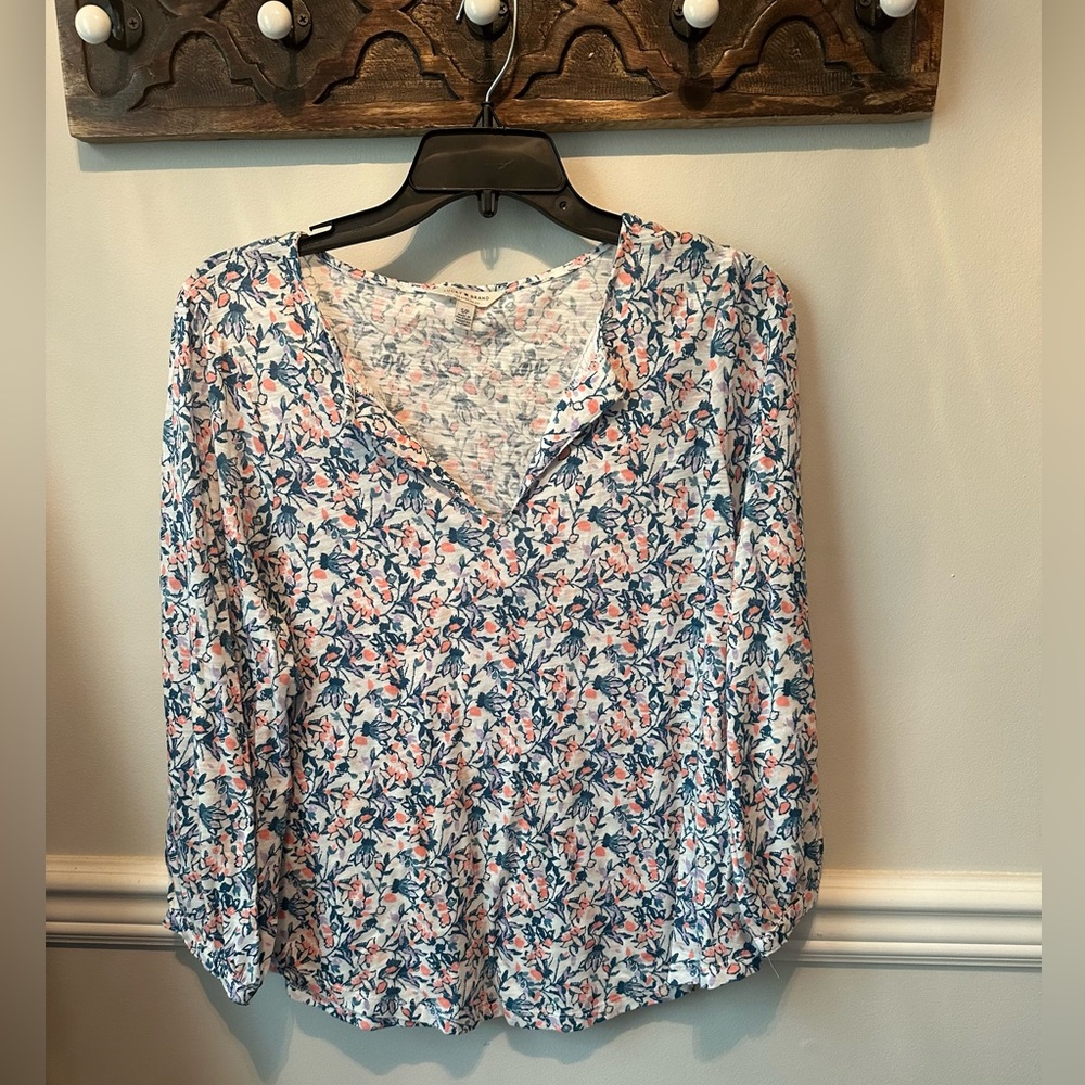 Lucky Brand Floral Print Lightweight Top Size Small